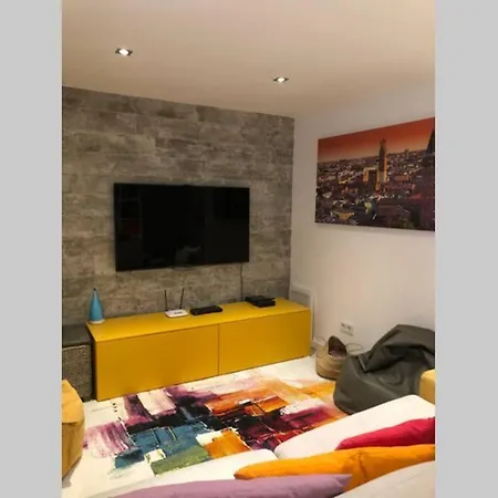 Apartment Appartamento Seminterrato - Relax Tra Gli Ulivi *